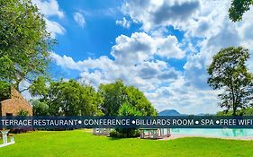 The Venue Country Hotel & Spa